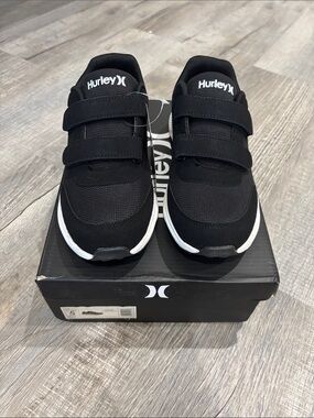 NWT Hurley Kids Black Velcro Strap Sneakers with White Accents